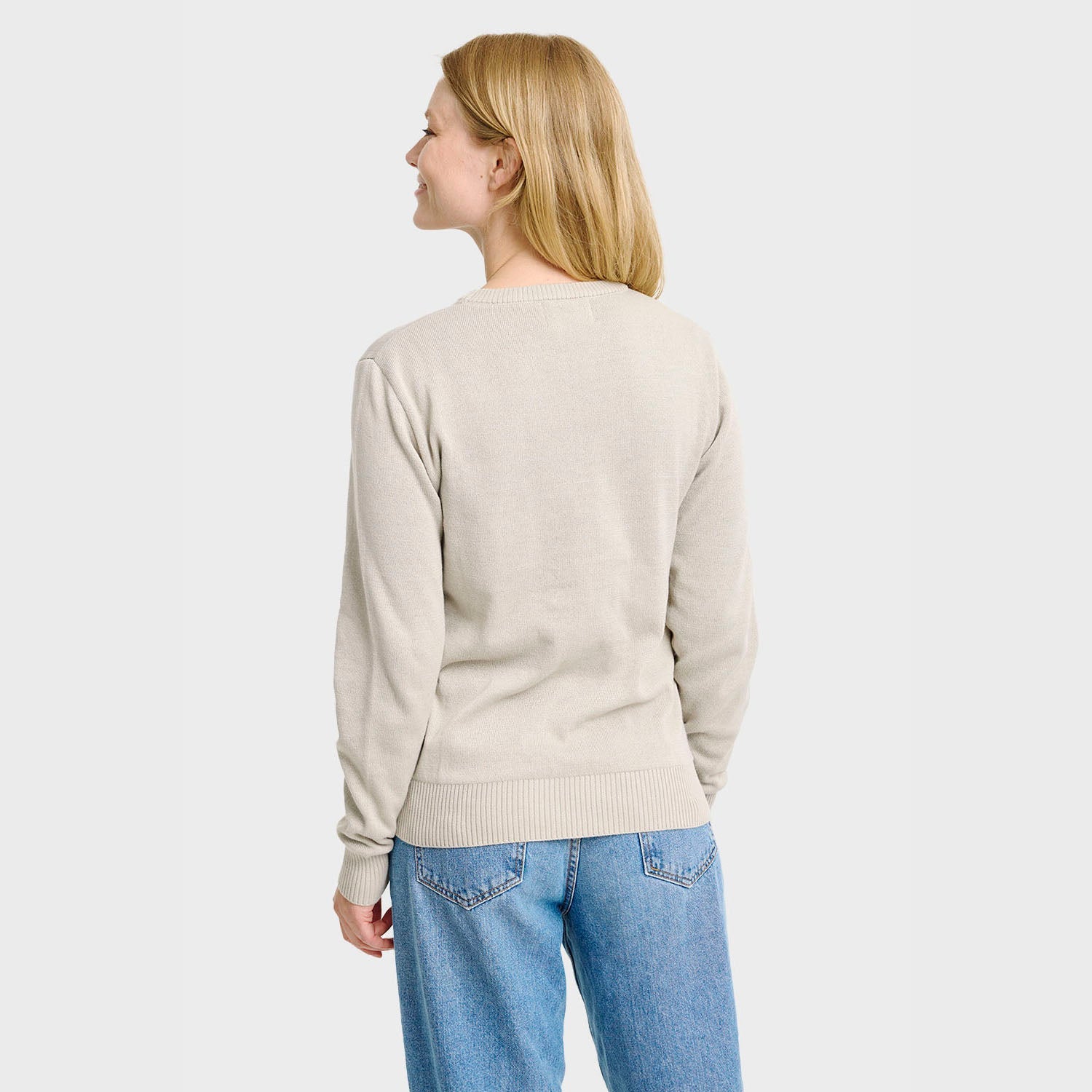 Eläinaiheinen Jouluneule – Naiset